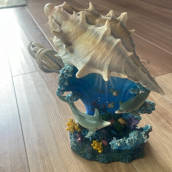 Marine Life Collection Dolphin Figurine Seashell Night Light Lamp - Wild Life - Picture 2 of 12